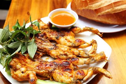 Ếch Đồng Nướng Mắc Kh&eacute;n