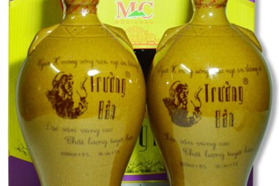 Rượu Ng&ocirc; Trưởng Bản